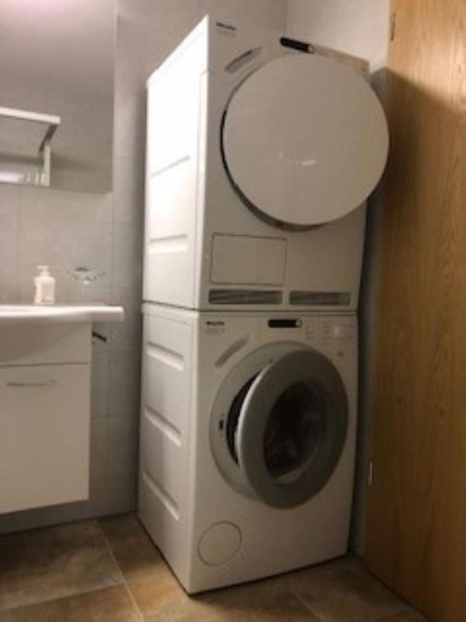 Komfortabel, Perfekte Lage, Neue Wohnung, Gratis P เลาเทอร์บรุนเนน ภายนอก รูปภาพ